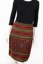 Lade das Bild in den Galerie-Viewer, MANDALA - Rock - rost/bunt