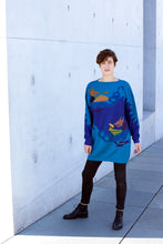 Lade das Bild in den Galerie-Viewer, FOXES - Tunica Larga - petrol/bunt