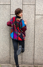 Lade das Bild in den Galerie-Viewer, PATCHWORK - Rollkragenpullover